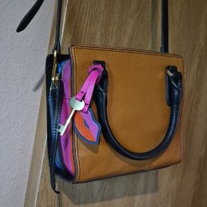 Fossil Tan With BOLD Colorblock Middle Square Convertible